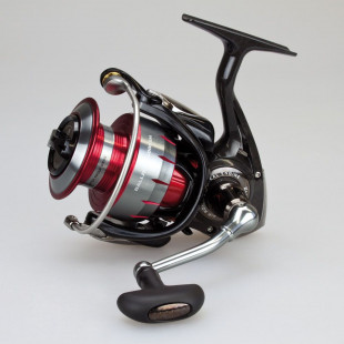 Катушка Daiwa Ballistic 2000 SH