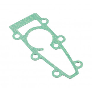 Прокладка под основание помпы Suzuki DT9.9-15(А). 5613299J10000