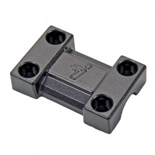 Прижим руля верхний LU097811