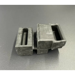 Крышка  нижняя  правая Suzuki DF9.9A-20A DF9.9B 54211-99J01-YAY